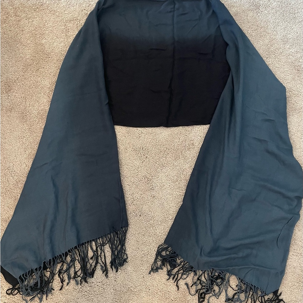 Ombré pashmina type scarf/wrap. Bluish/Grey and Black.